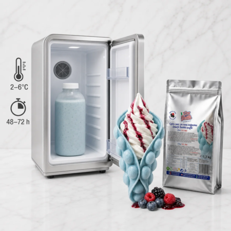 Приготвяне на сини Bubble Waffle Smurfs Don Gelato с дозиране 160 ml смес в професионална машина